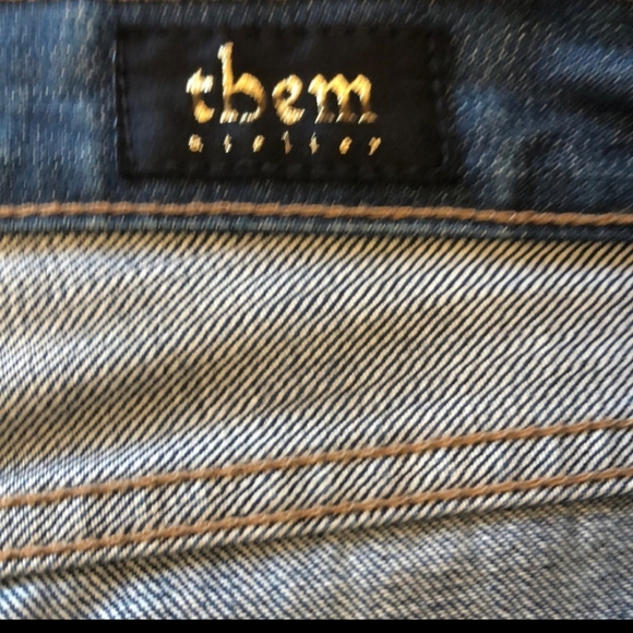 Them Atelier Button Fly Straight Leg Jeans 33 X 32 - Picture 4 of 9